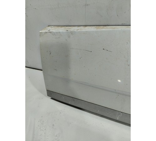 Накладка двери (задняя левая)