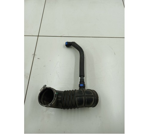 Патрубок воздушного фильтра