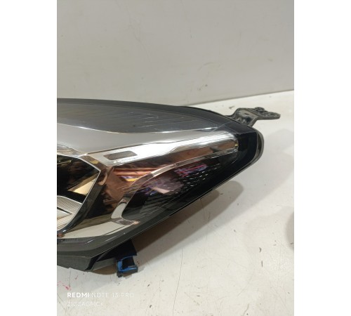 Фара передняя левая