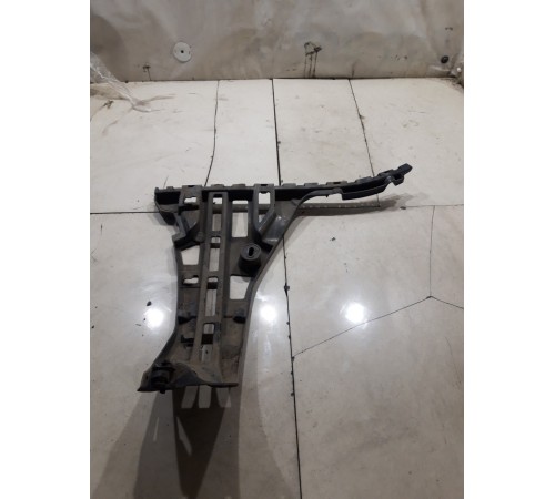 Кронштейн(крепление) заднего бампера правый