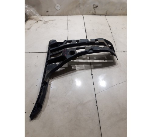 Кронштейн(крепление) заднего бампера правый