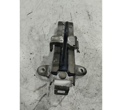 Механизм регулировки ремня по высоте задний левый