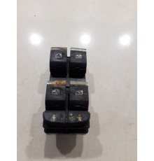 Блок управления стеклоподъемниками (передний левый)