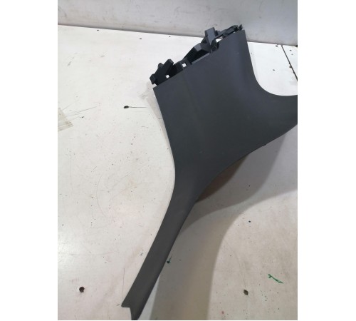 Обшивка стойки задняя левая
