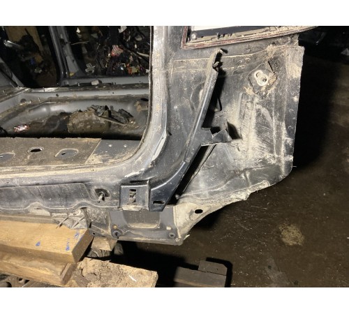 Панель задняя