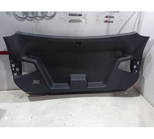 Обшивка багажника