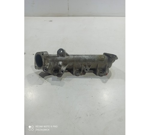 Впускной коллектор левый