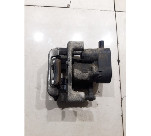 Суппорт(задний правый)