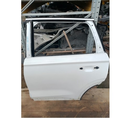 Дверь задняя левая