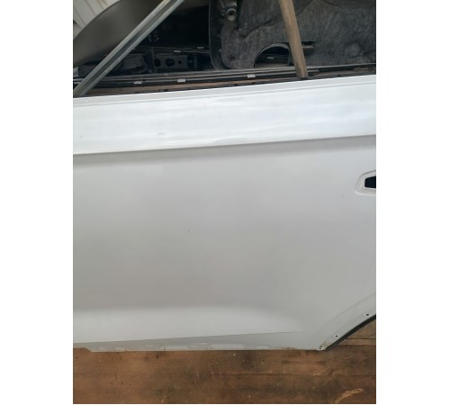 Дверь задняя левая