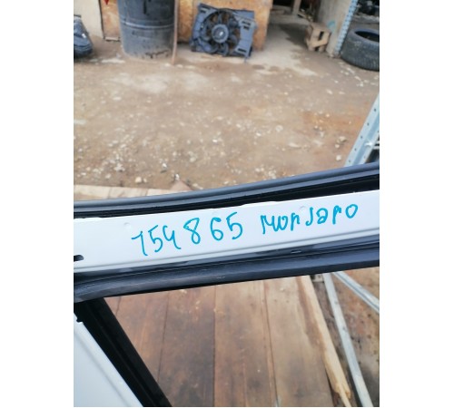 Дверь задняя левая