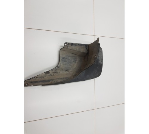 Брызговик задний левый