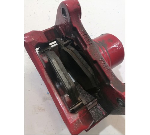 Суппорт передний левый