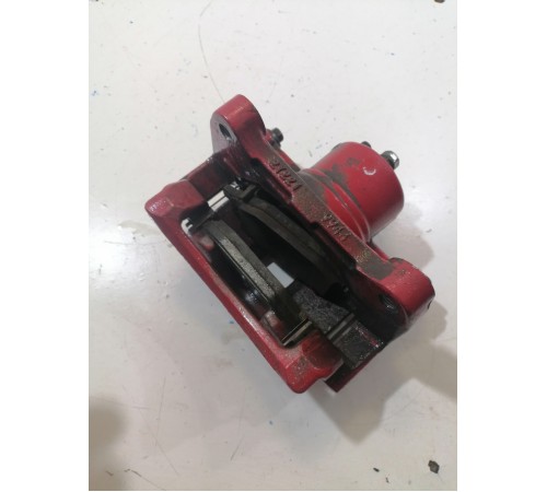 Суппорт передний левый