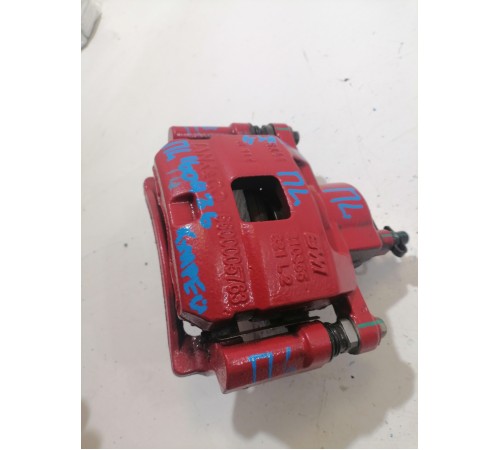 Суппорт передний левый