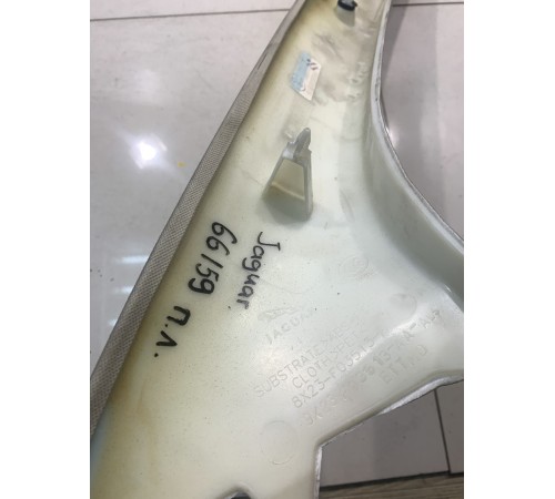 Обшивка стойки (передняя, левая)