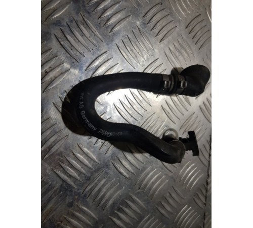 Патрубок радиатора