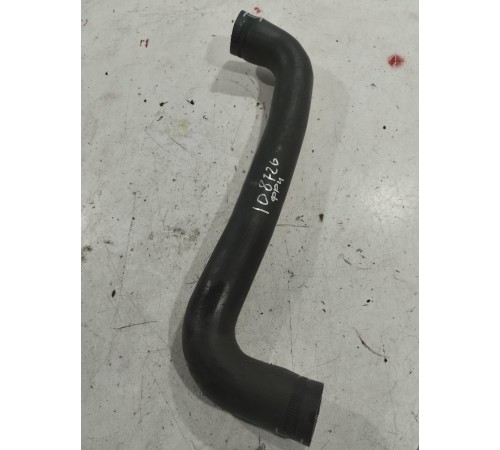 Патрубок радиатора