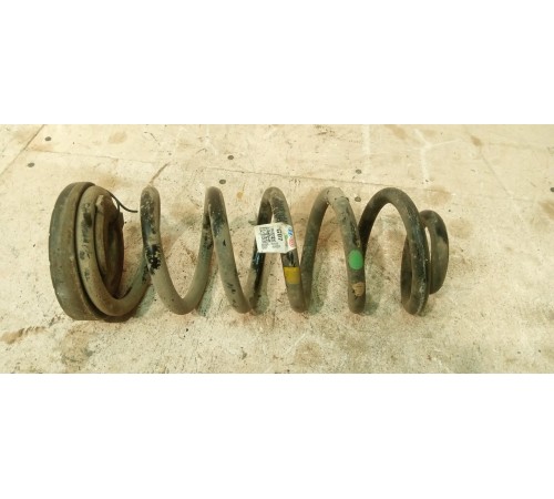 Пружина подвески задняя