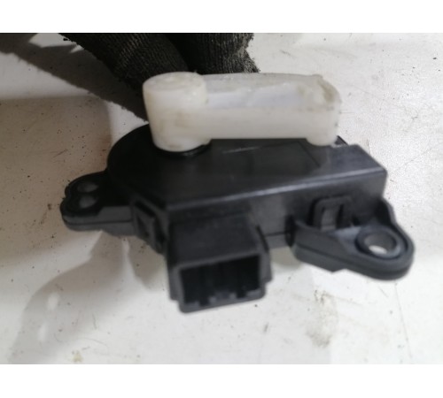 Моторчик заслонок отопителя