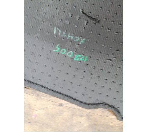 Комплект ковриков салона