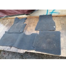 Комплект ковриков салона