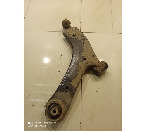 Рычаг подвески (передний, левый)