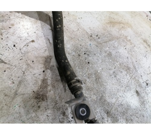 Патрубок системы охлаждения