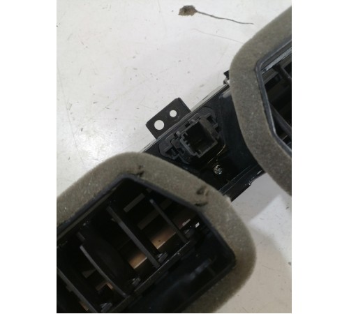 Дефлектор воздушный