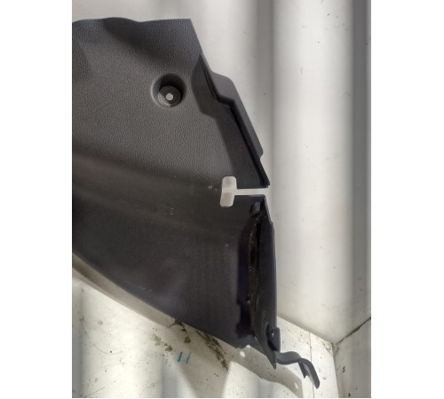 Обшивка задняя правая