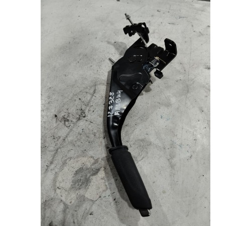 Ручной тормоз (ручник)