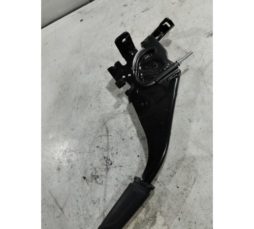 Ручной тормоз (ручник)