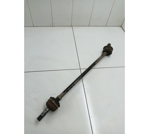 Полуось (привод) задняя