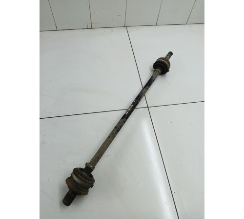 Полуось (привод) задняя