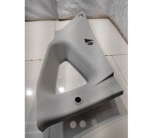 Накладка багажника (задняя,правая)