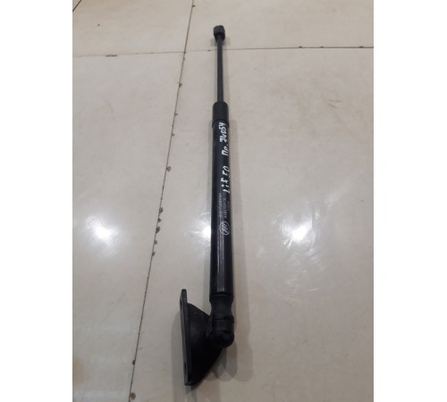 Амортизатор багажника (правый)