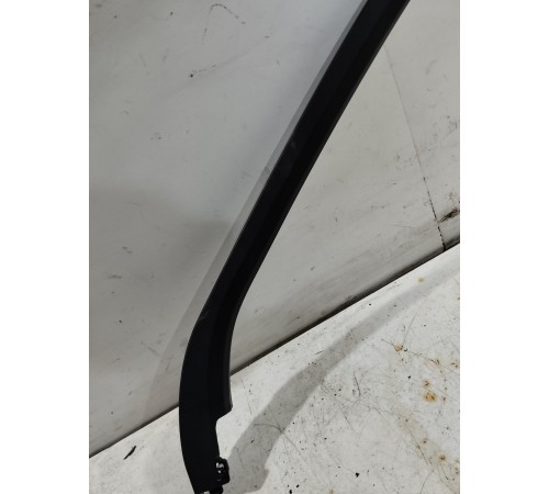 Накладка стекла рамки передняя правая