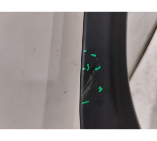 Накладка стекла рамки передняя правая