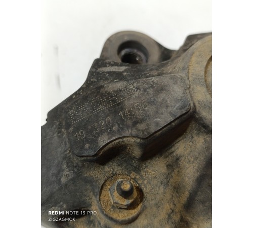 Суппорт передний левый