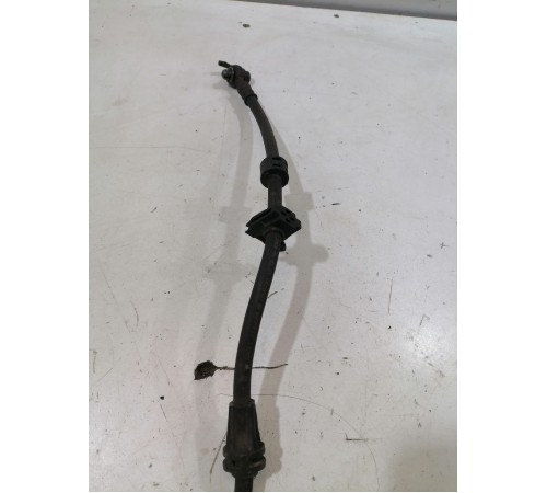 Тормозной шланг передний левый