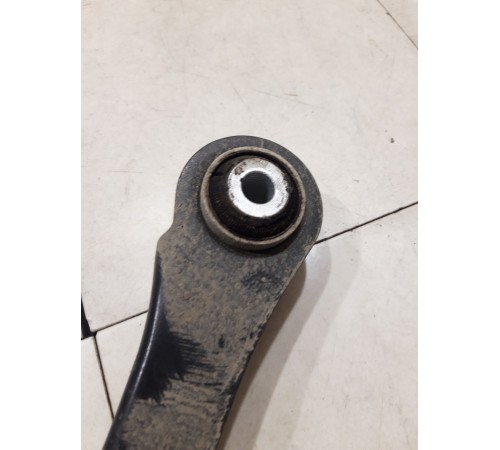 Рычаг подвески(задний левый)