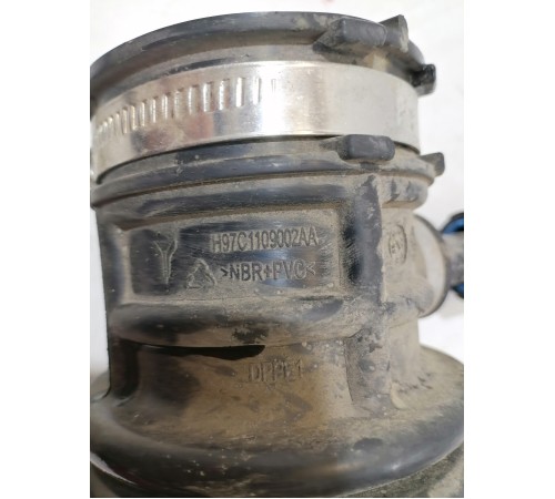 Патрубок воздушного фильтра