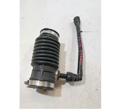 Патрубок воздушного фильтра