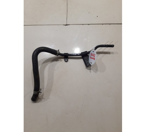 Патрубок системы охлаждения (металлический)