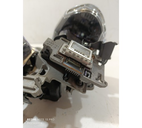 Линза правой фары