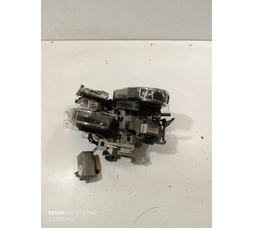 Линза правой фары