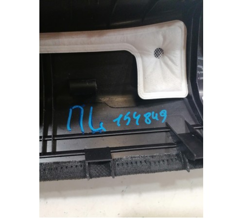 Обшивка стойки лобового стекла левая