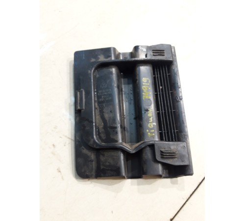 Обшивка багажника