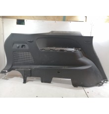 Обшивка багажника левая