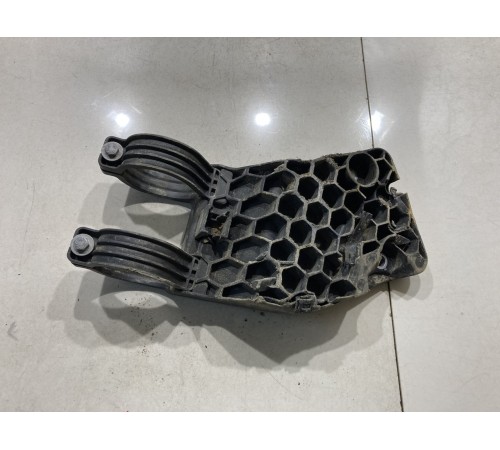 Кронштейн(крепление) топливного фильтра